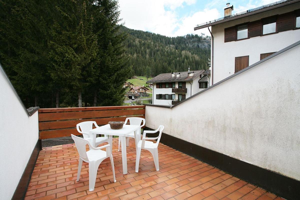 Residence Valfassa Canazei Εξωτερικό φωτογραφία
